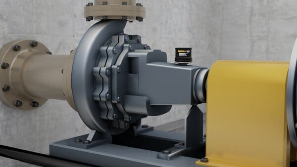 The Fluke 3562 vibration monitoring system monitors a piece of equipment. 