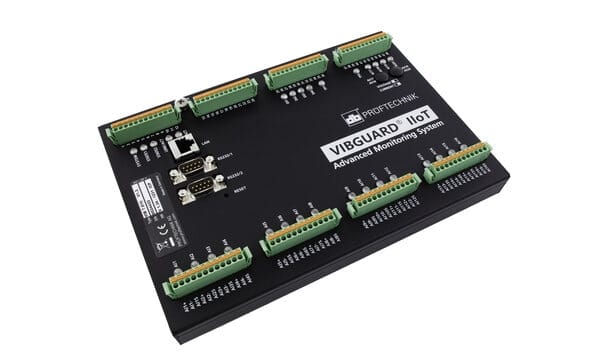 A vibration monitoring system provides detailed vibration analysis on complex machinery such as turbines